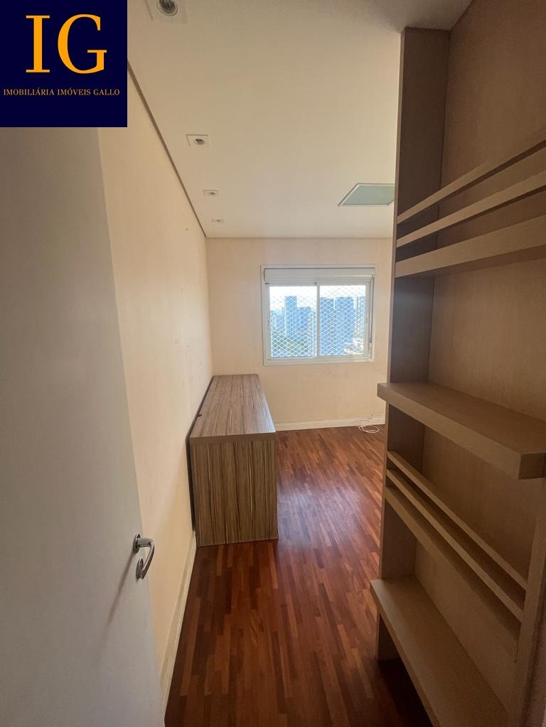 Apartamento à venda com 3 quartos, 166m² - Foto 18