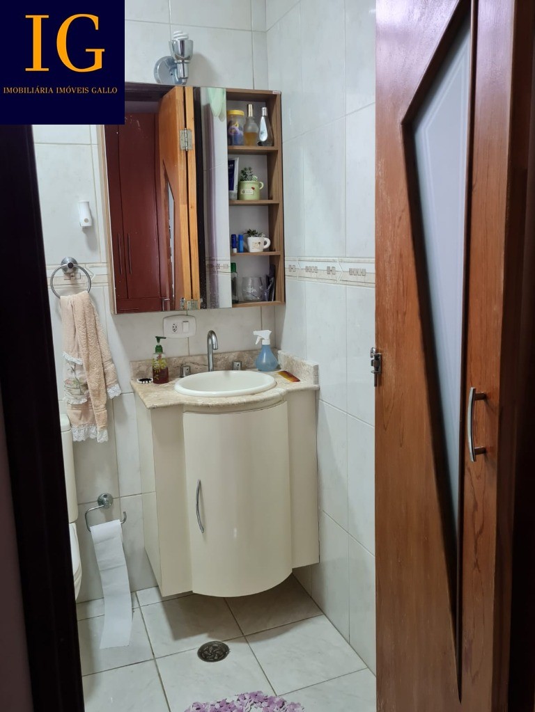 Casa à venda com 2 quartos, 160m² - Foto 19