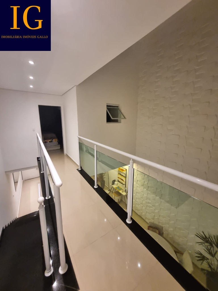 Casa à venda com 3 quartos, 240m² - Foto 10