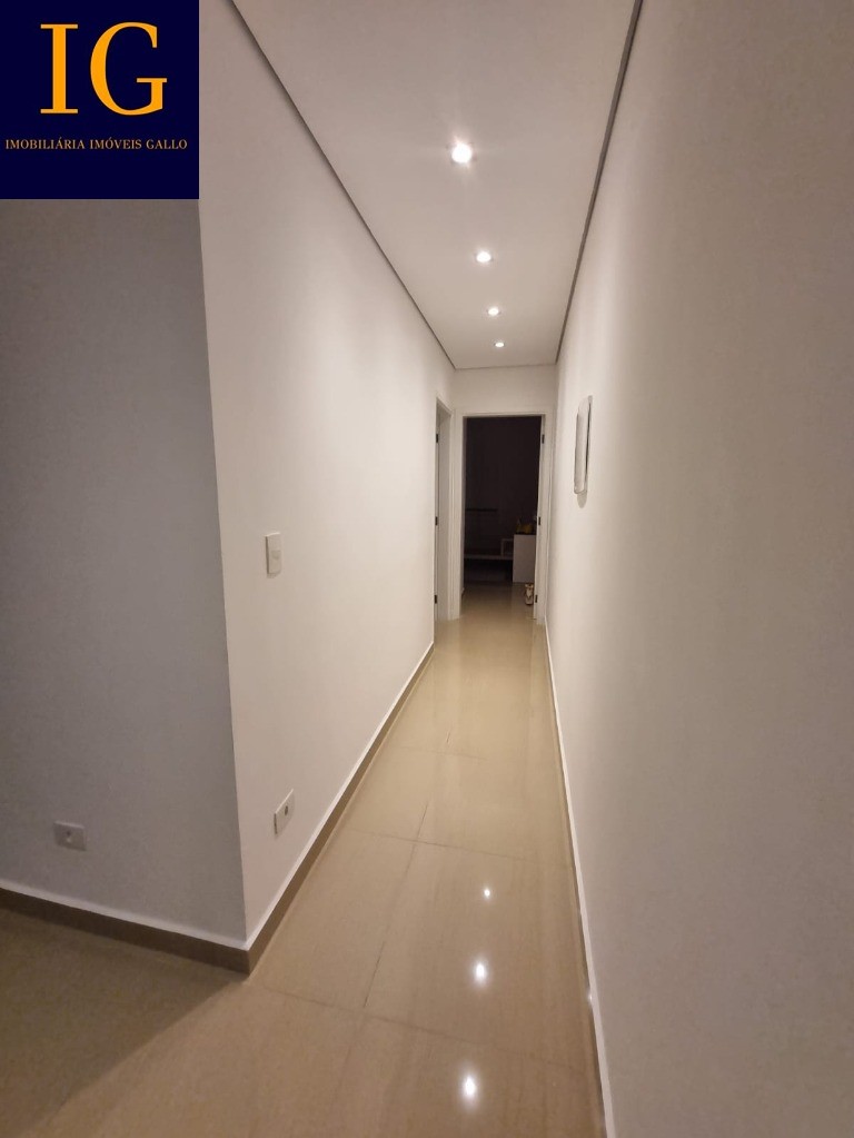 Casa à venda com 3 quartos, 240m² - Foto 11