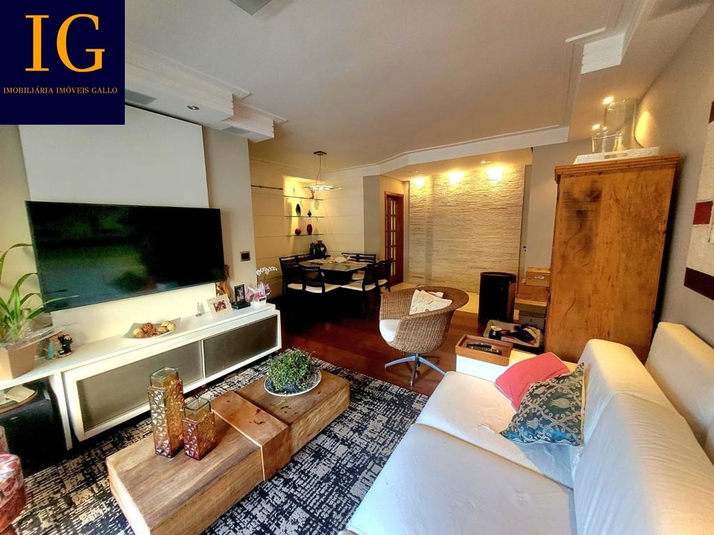 Apartamento à venda com 3 quartos, 117m² - Foto 1