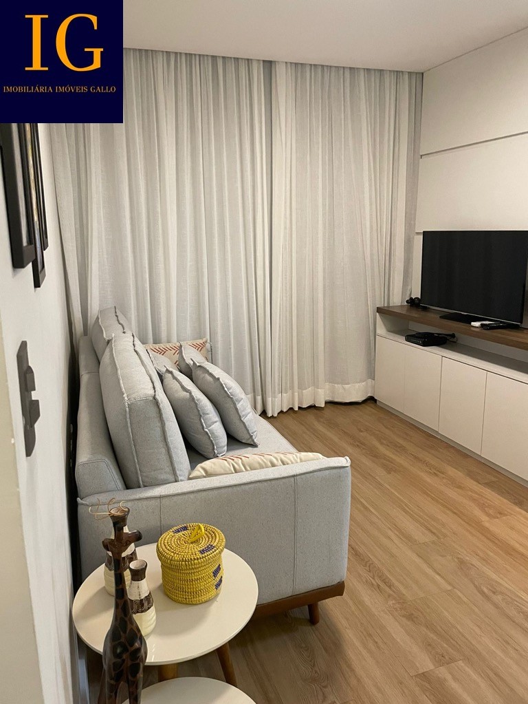 Apartamento à venda com 2 quartos, 67m² - Foto 2