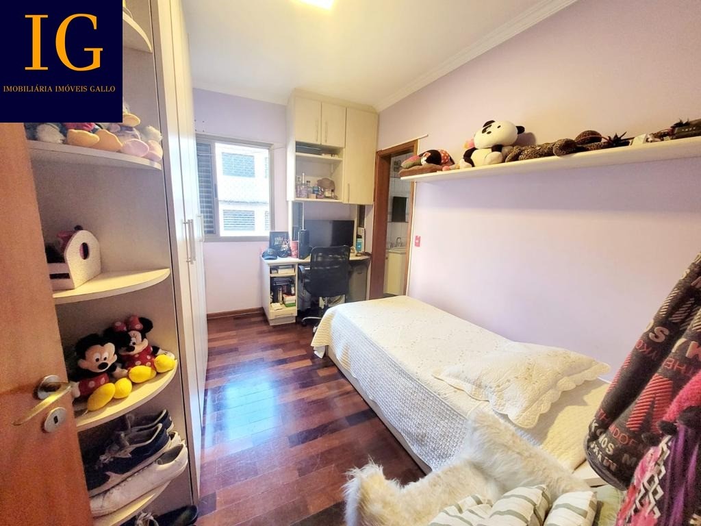 Apartamento à venda com 3 quartos, 117m² - Foto 11