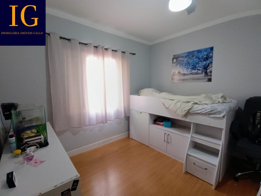 Casa à venda com 3 quartos, 240m² - Foto 9