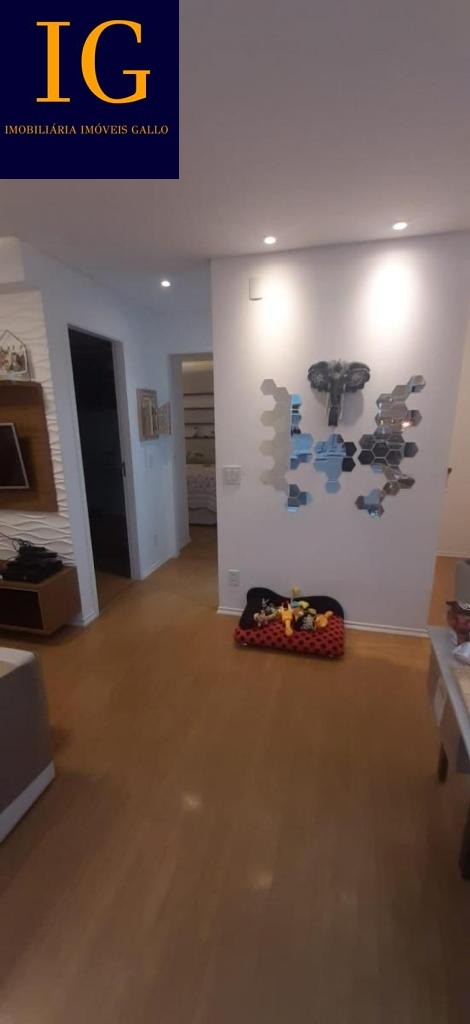 Apartamento à venda com 2 quartos, 63m² - Foto 12