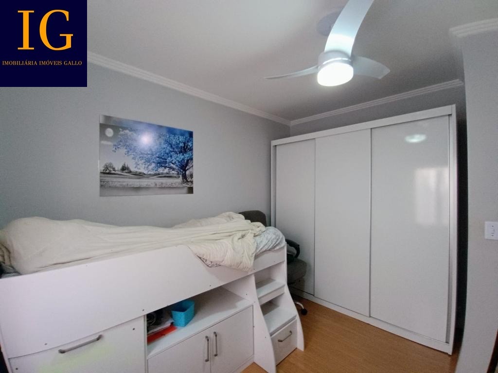 Casa à venda com 3 quartos, 240m² - Foto 10