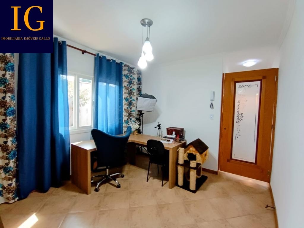 Casa à venda com 3 quartos, 240m² - Foto 11