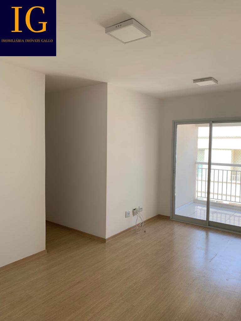 Apartamento à venda com 2 quartos, 65m² - Foto 3