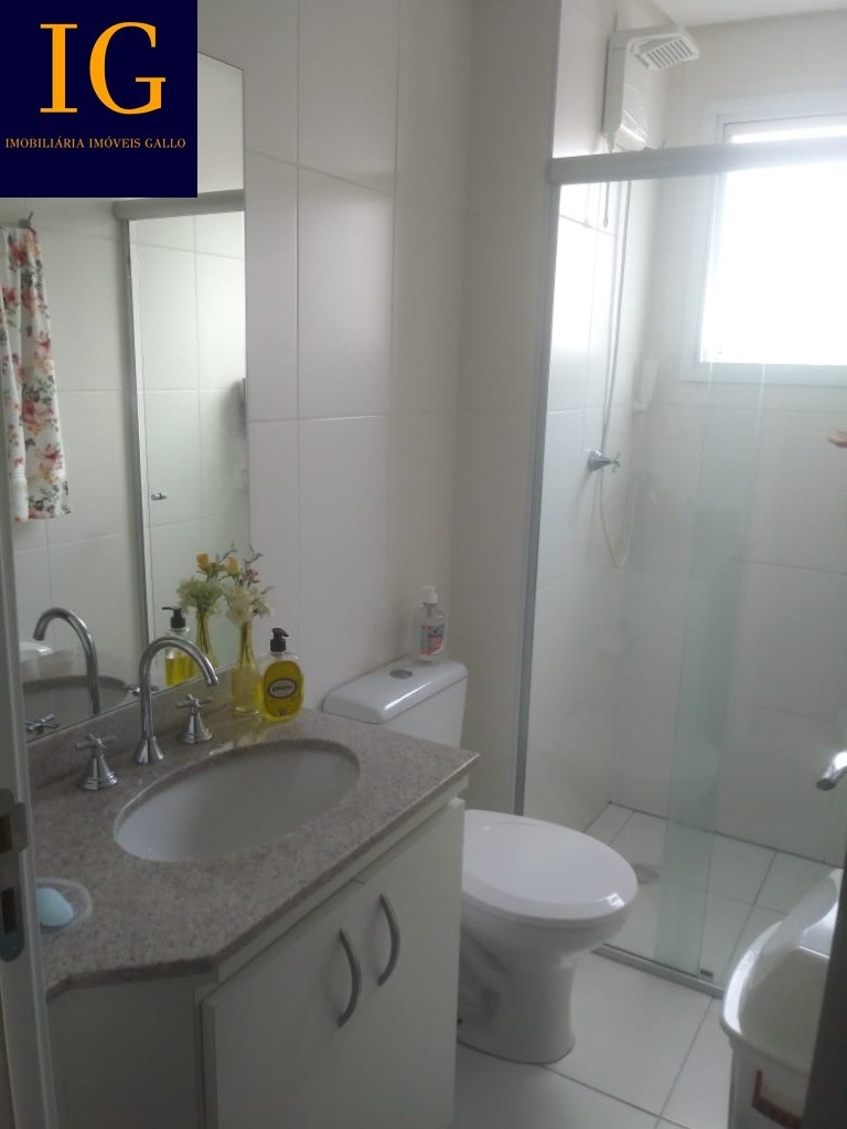 Apartamento à venda com 2 quartos, 70m² - Foto 10