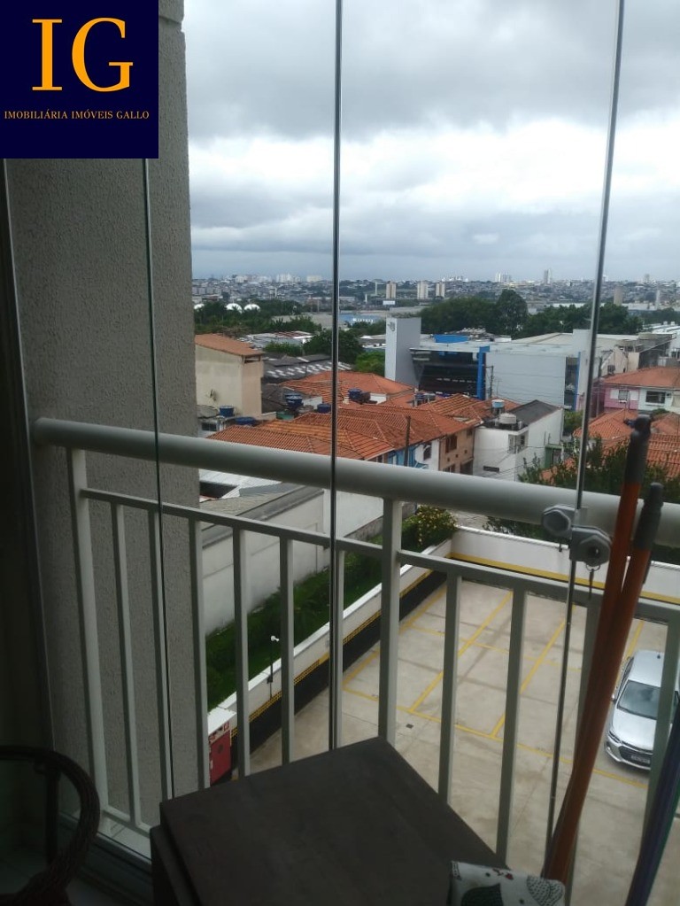 Apartamento à venda com 2 quartos, 70m² - Foto 2