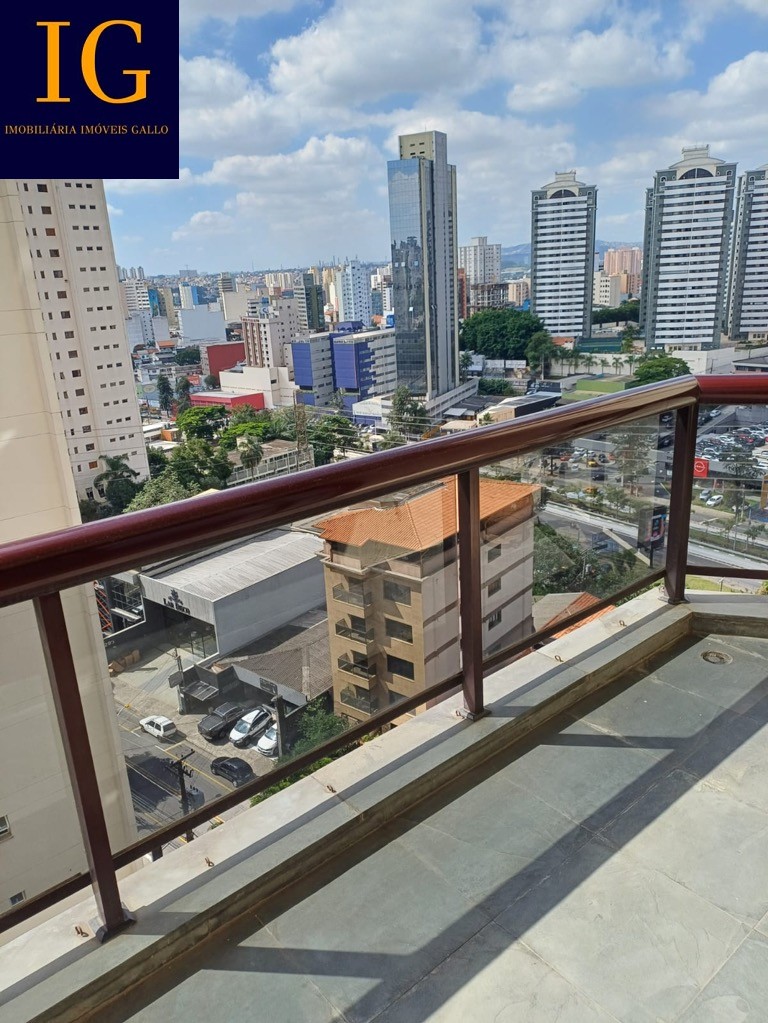 Apartamento à venda com 3 quartos, 143m² - Foto 4