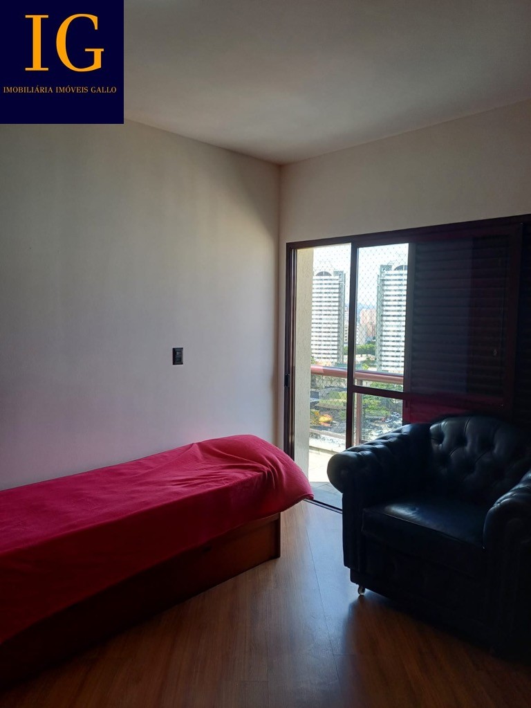 Apartamento à venda com 3 quartos, 143m² - Foto 20