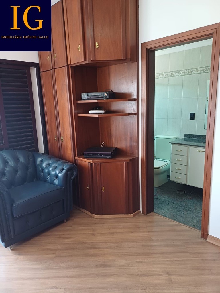 Apartamento à venda com 3 quartos, 143m² - Foto 21