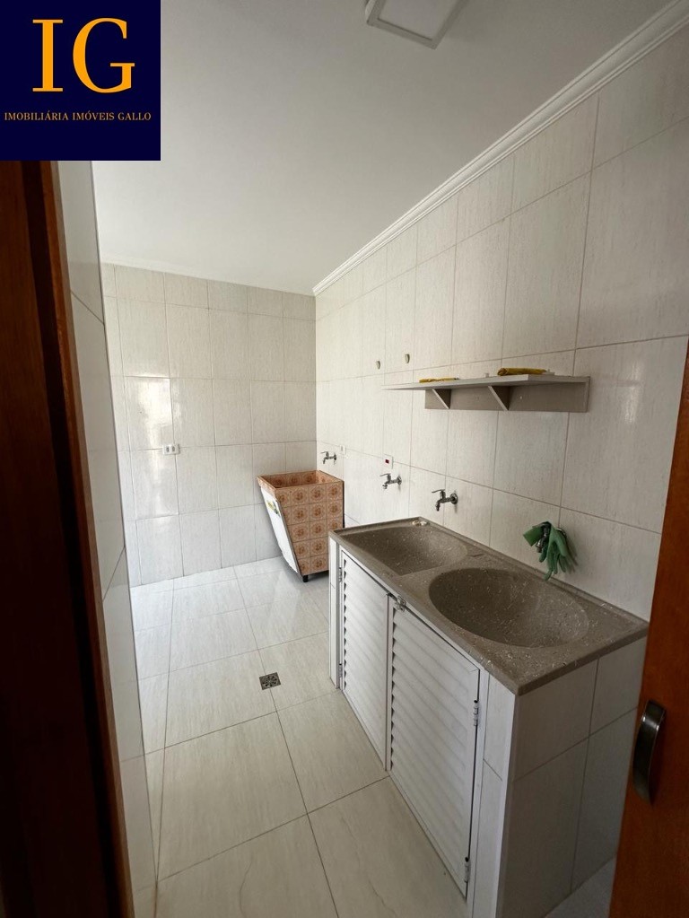 Casa à venda com 3 quartos, 193m² - Foto 17