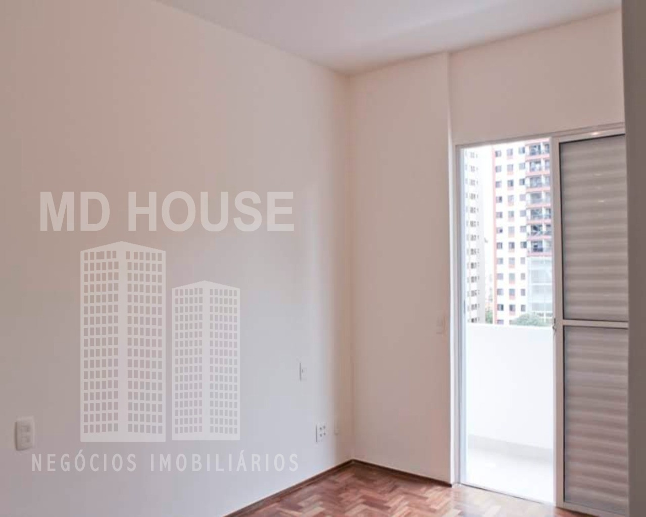 Apartamento para alugar com 3 quartos, 126m² - Foto 10