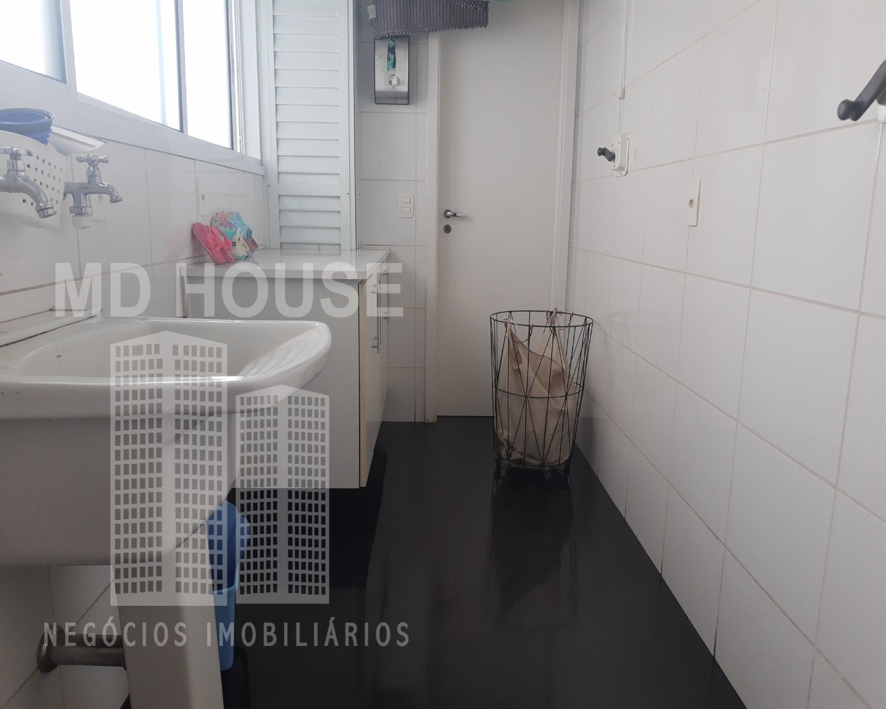 Apartamento para alugar com 2 quartos, 140m² - Foto 38