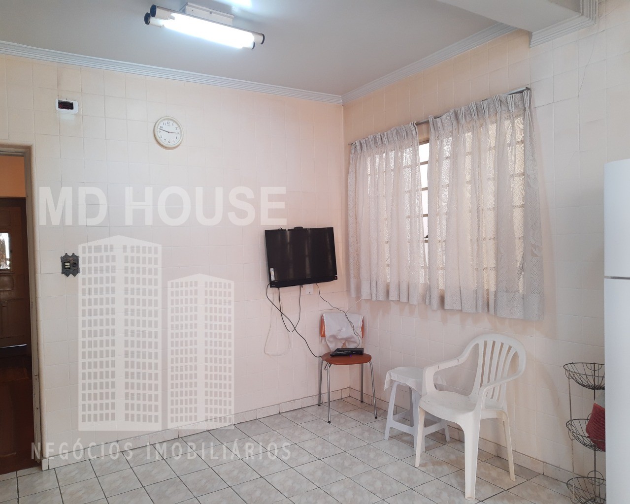 Casa à venda e aluguel com 3 quartos, 150m² - Foto 7