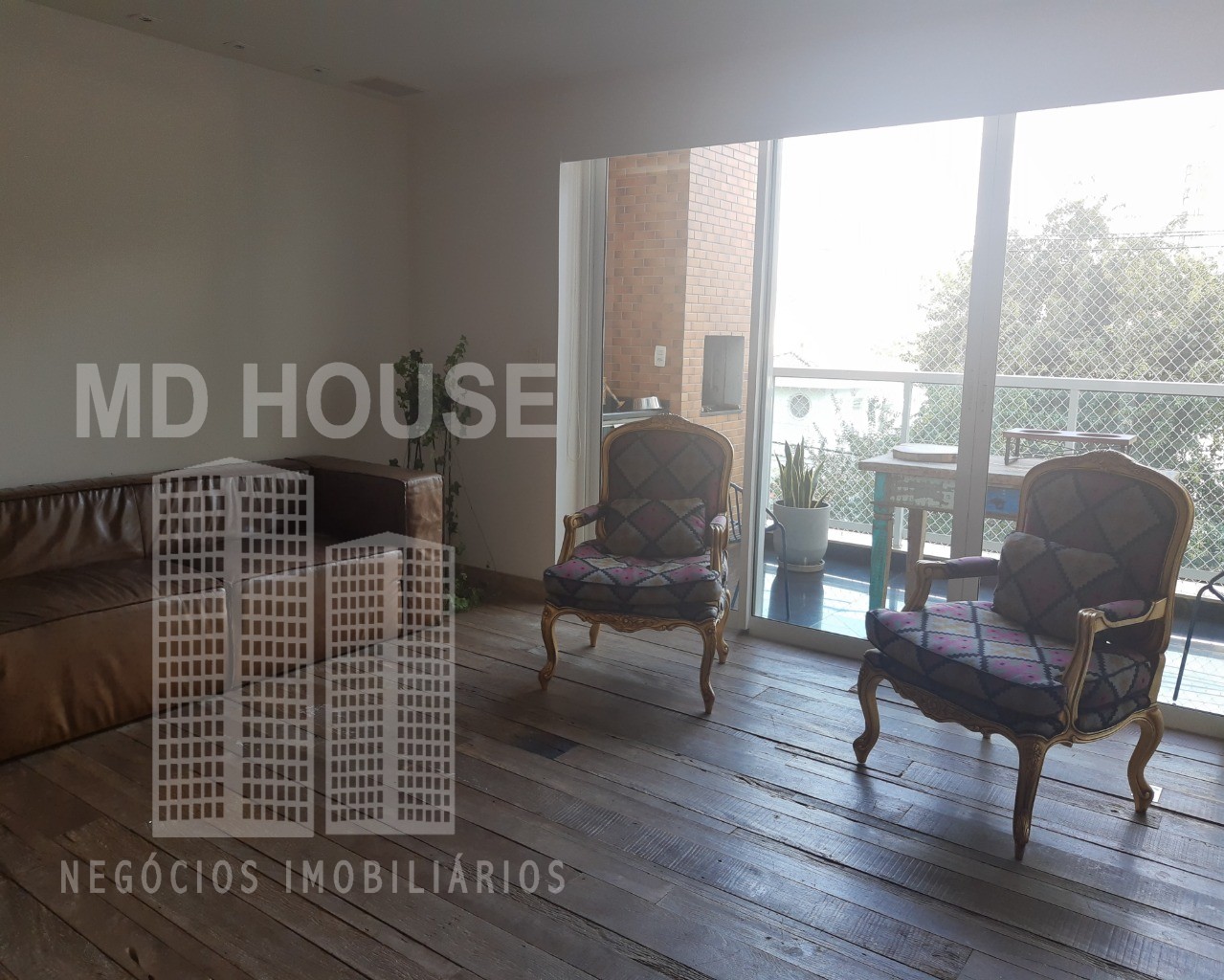 Apartamento para alugar com 2 quartos, 140m² - Foto 49