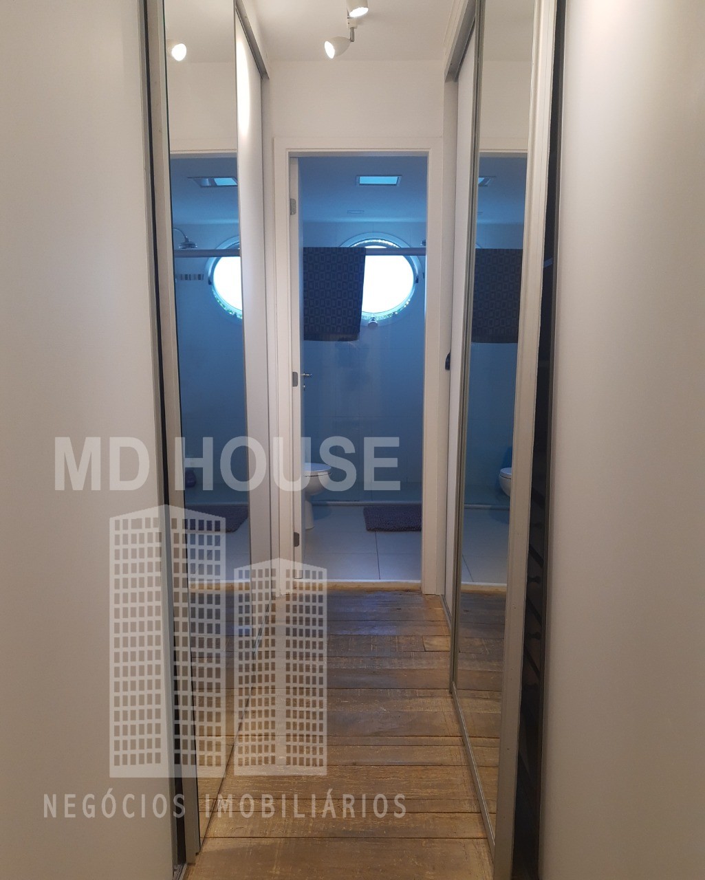 Apartamento para alugar com 2 quartos, 140m² - Foto 26