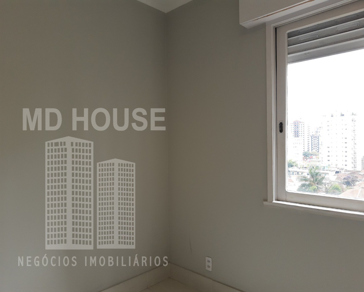 Apartamento para alugar com 3 quartos, 130m² - Foto 14