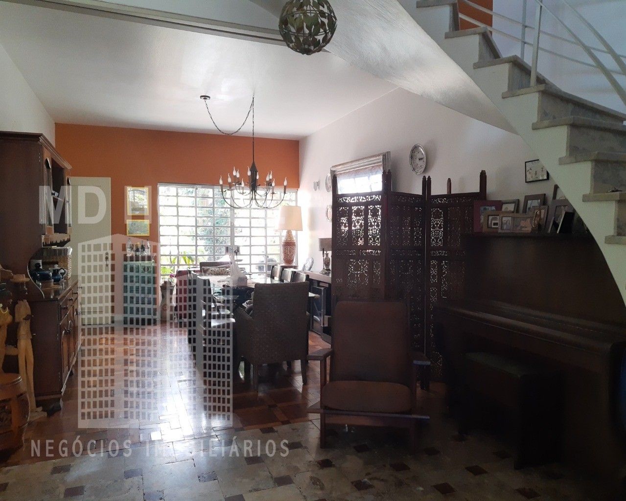 Casa à venda e aluguel com 5 quartos, 300m² - Foto 13