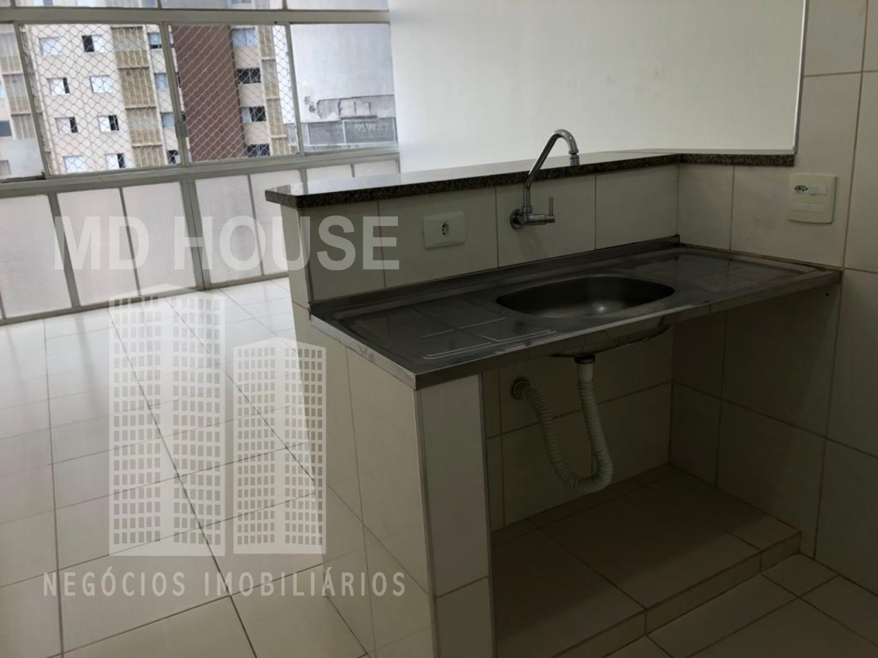 Apartamento à venda com 1 quarto, 36m² - Foto 17