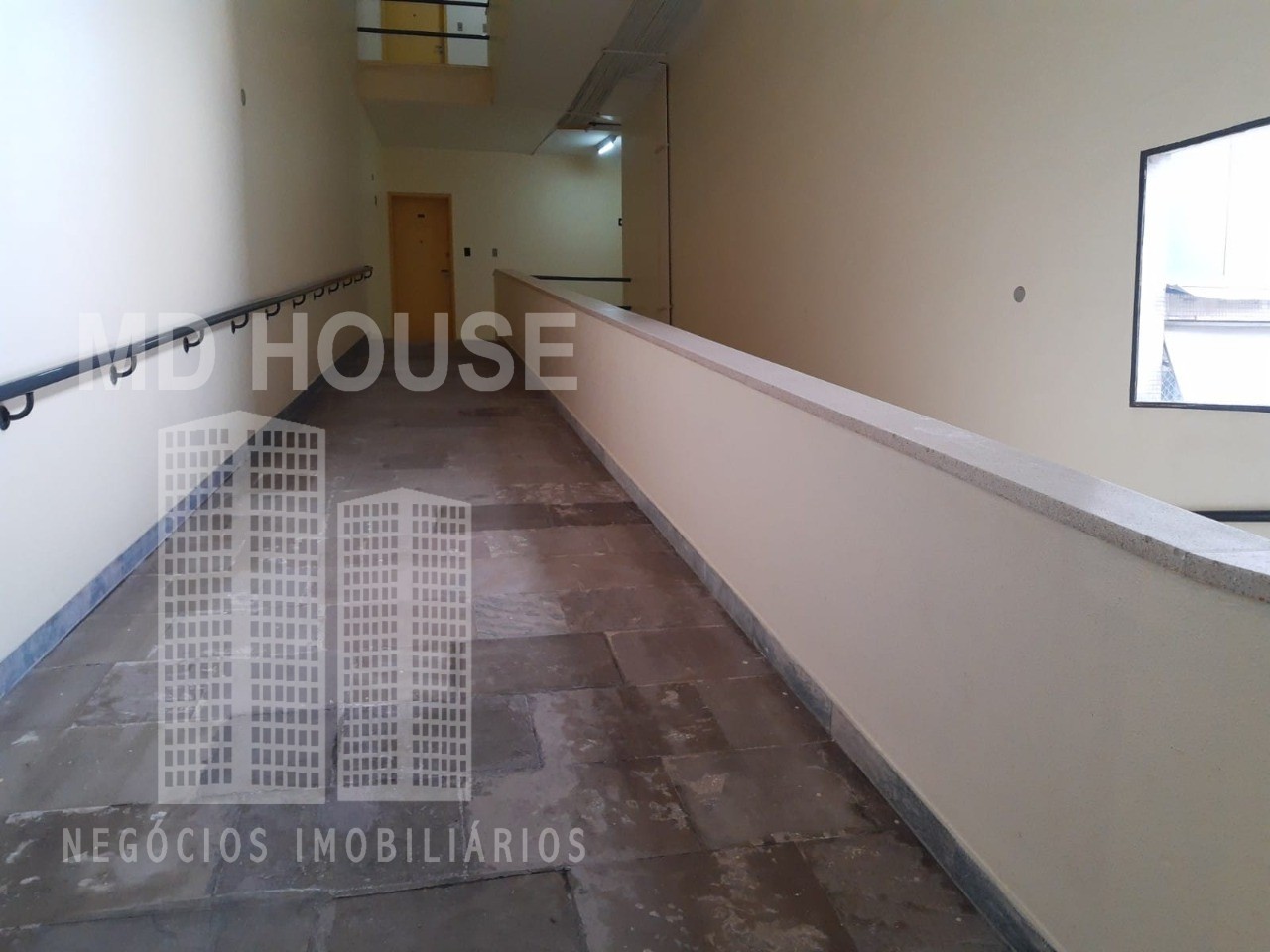 Apartamento à venda com 1 quarto, 36m² - Foto 37