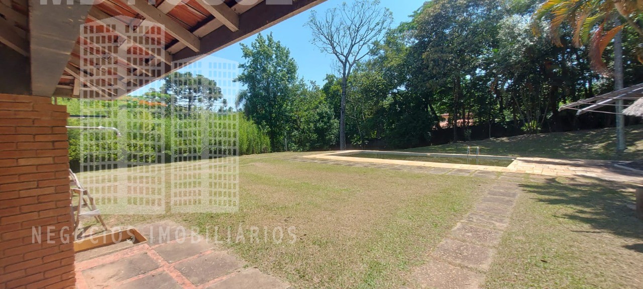 Chácara à venda com 4 quartos, 533m² - Foto 4