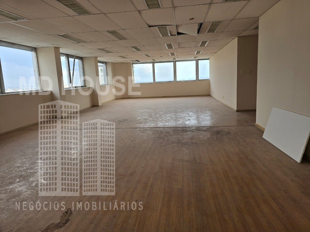 Conjunto Comercial-Sala para alugar, 285m² - Foto 2