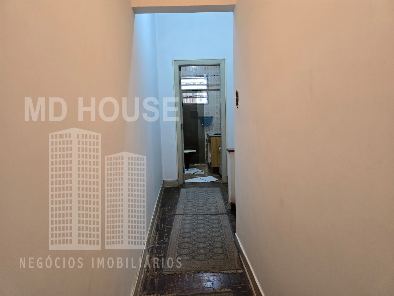 Casa à venda e aluguel com 3 quartos, 150m² - Foto 25