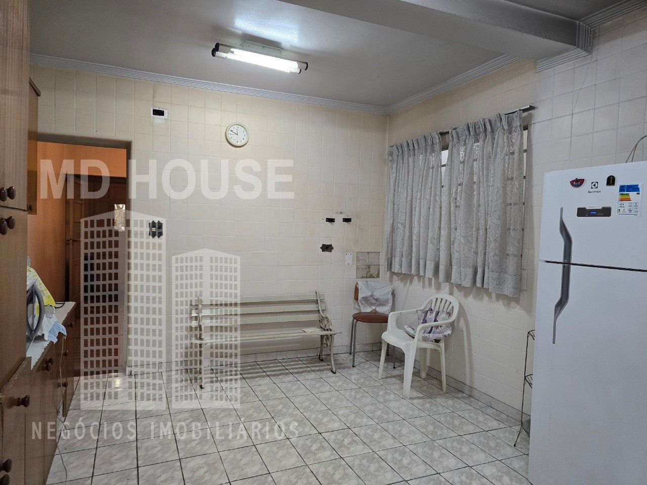 Casa à venda e aluguel com 3 quartos, 150m² - Foto 31