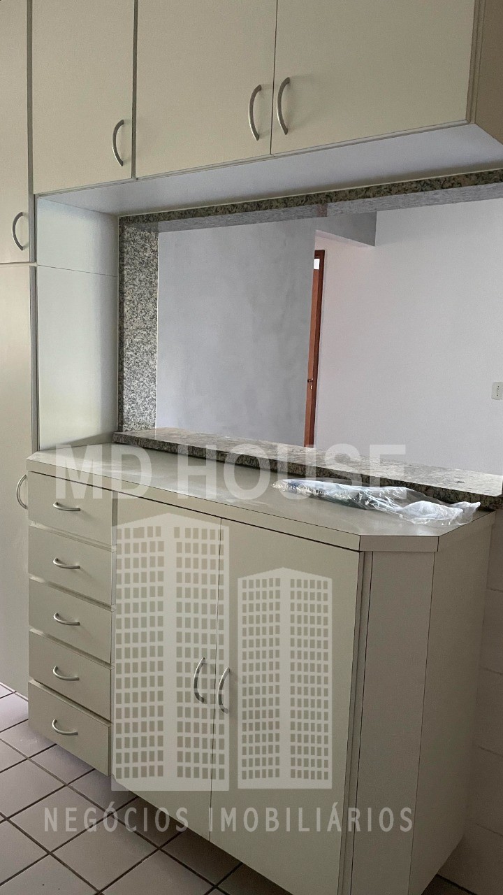 Apartamento para alugar com 3 quartos, 80m² - Foto 12