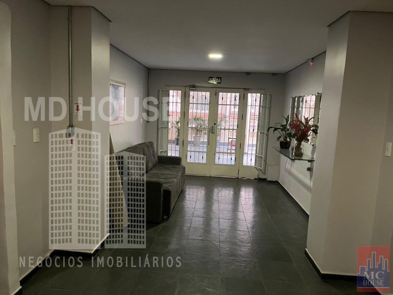 Apartamento para alugar com 1 quarto, 60m² - Foto 18