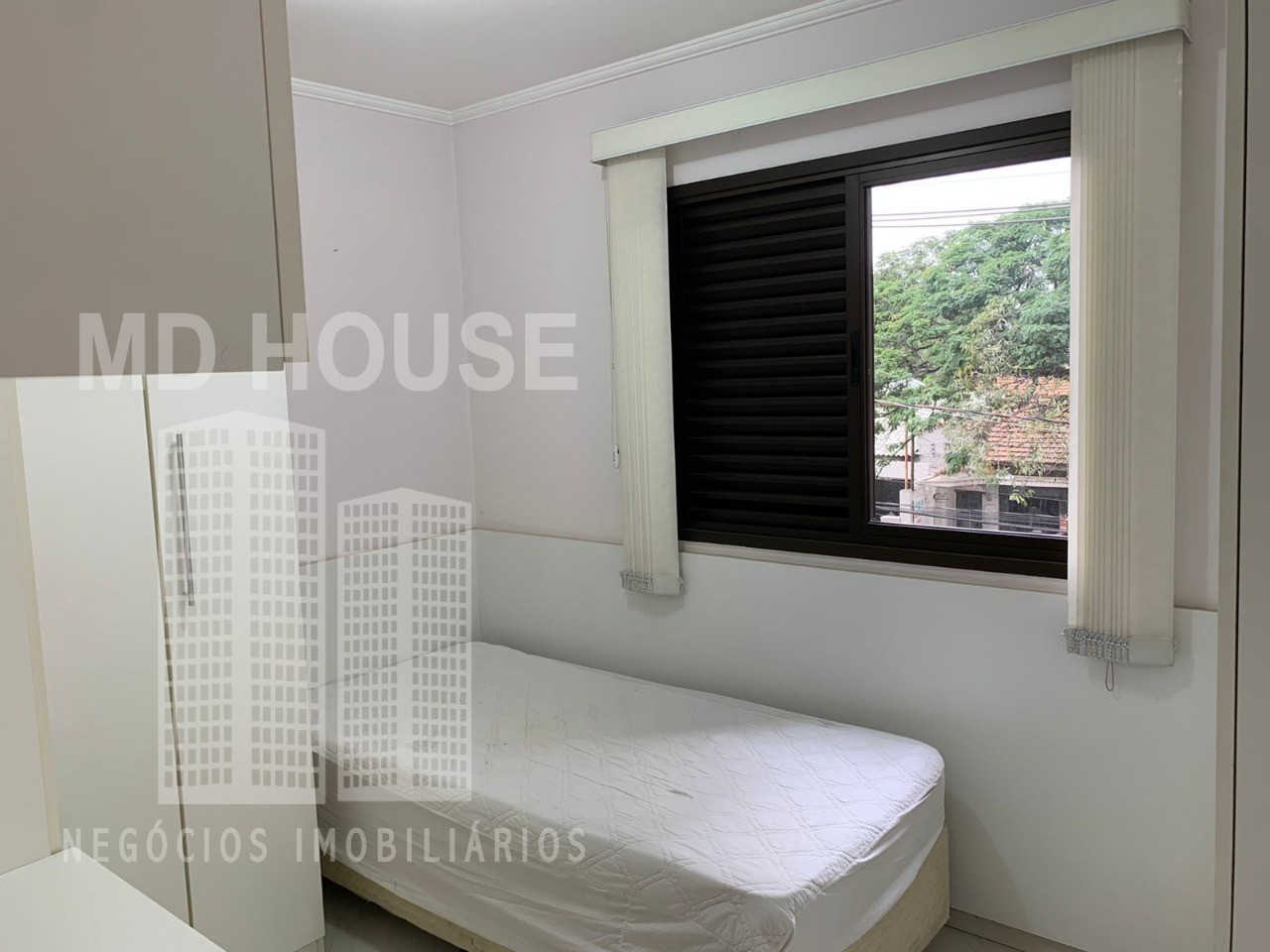 Apartamento para alugar com 2 quartos, 55m² - Foto 12