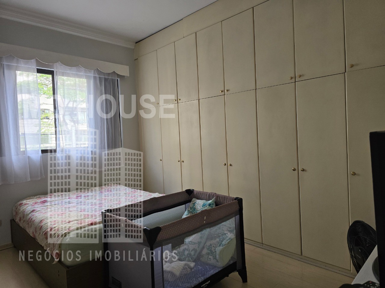 Casa à venda e aluguel com 3 quartos, 100m² - Foto 18