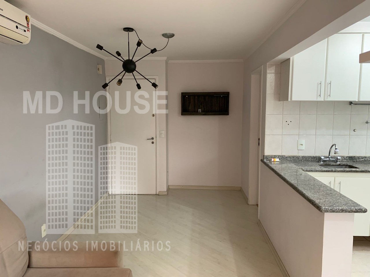 Apartamento para alugar com 2 quartos, 55m² - Foto 4