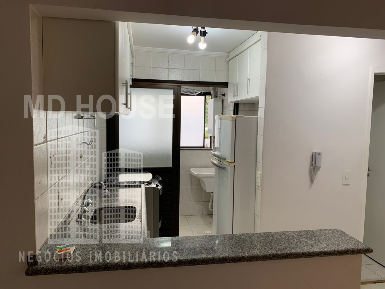 Apartamento para alugar com 2 quartos, 55m² - Foto 5