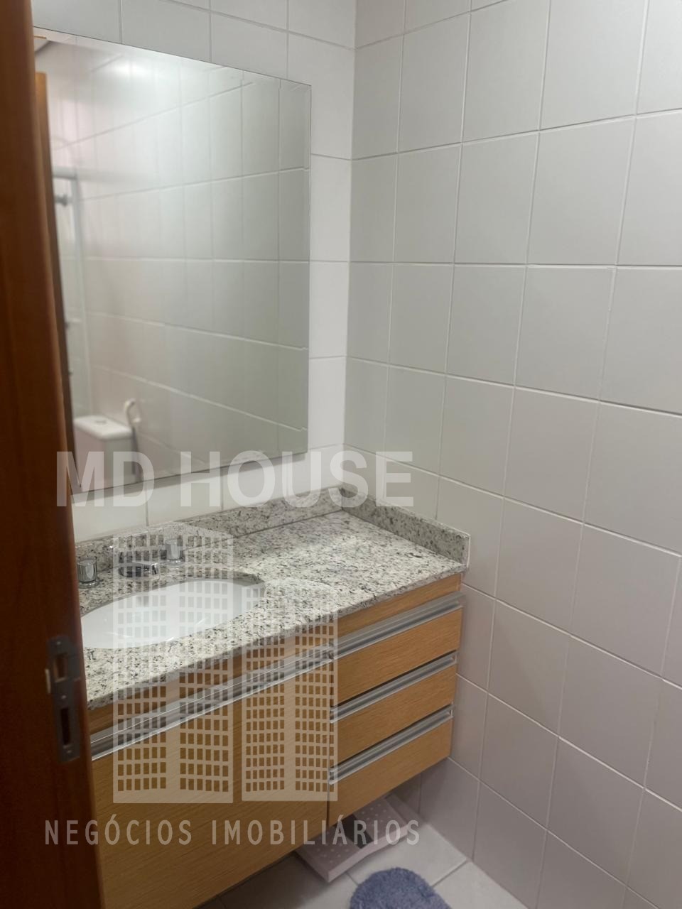 Apartamento para alugar com 3 quartos, 101m² - Foto 14