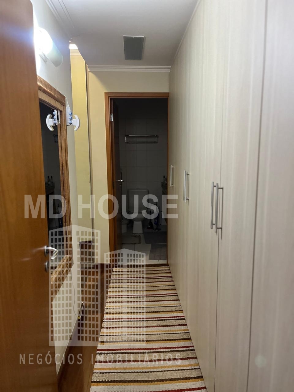 Apartamento para alugar com 3 quartos, 101m² - Foto 22