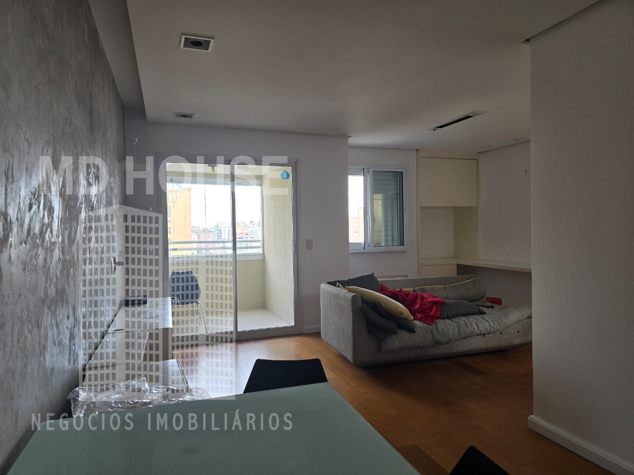 Apartamento para alugar com 1 quarto, 60m² - Foto 2