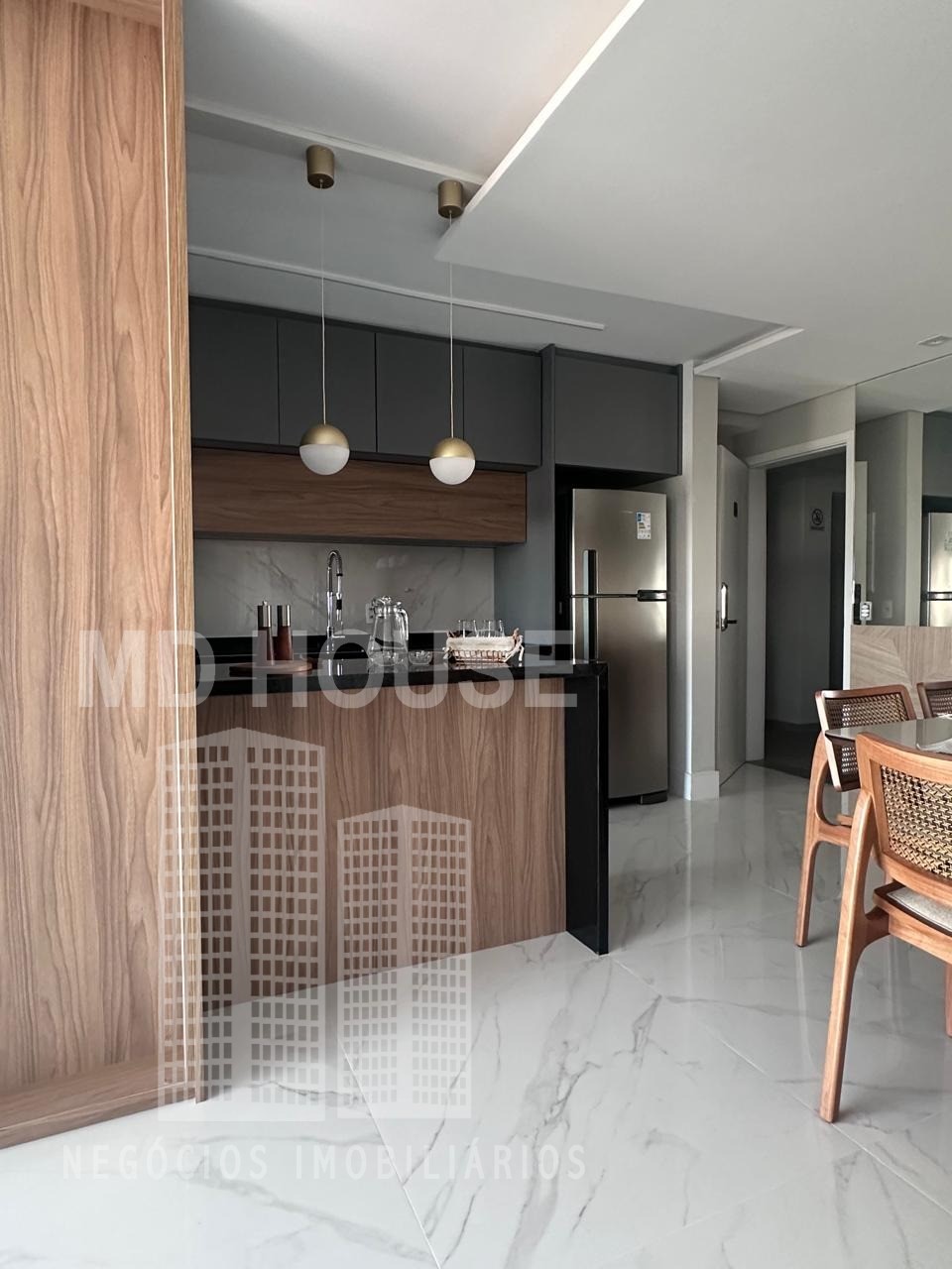 Apartamento à venda com 2 quartos, 80m² - Foto 10