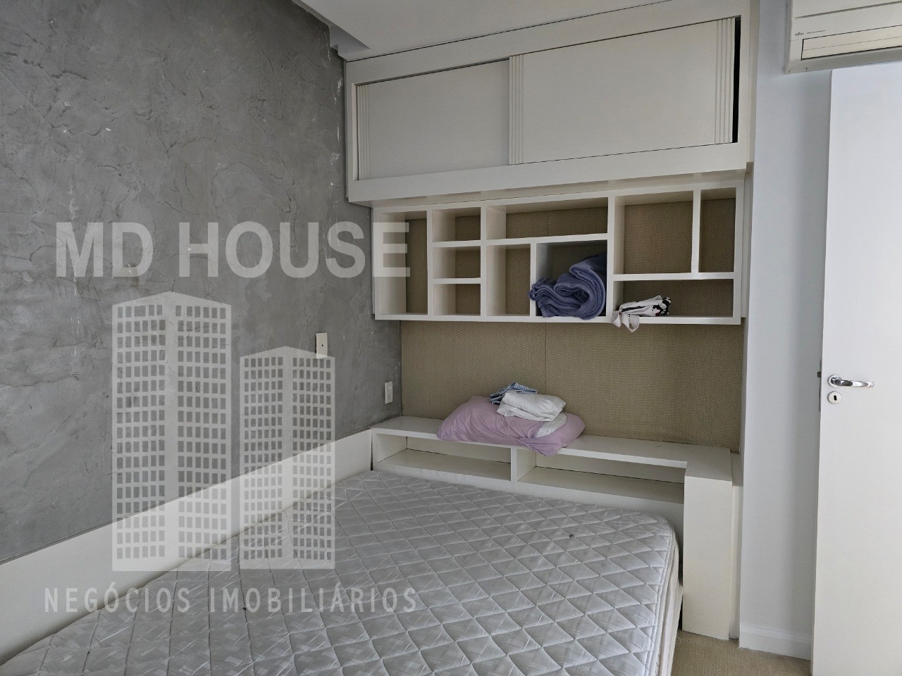 Apartamento para alugar com 1 quarto, 60m² - Foto 14