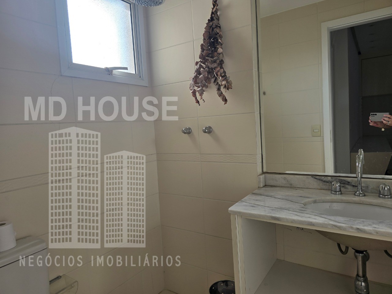 Apartamento para alugar com 1 quarto, 60m² - Foto 10