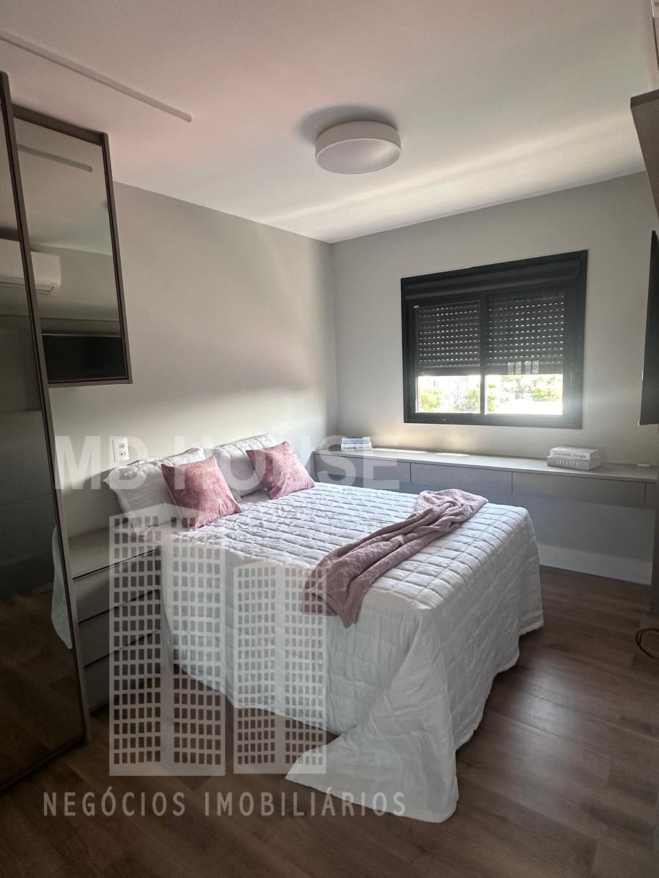 Apartamento à venda com 2 quartos, 80m² - Foto 15