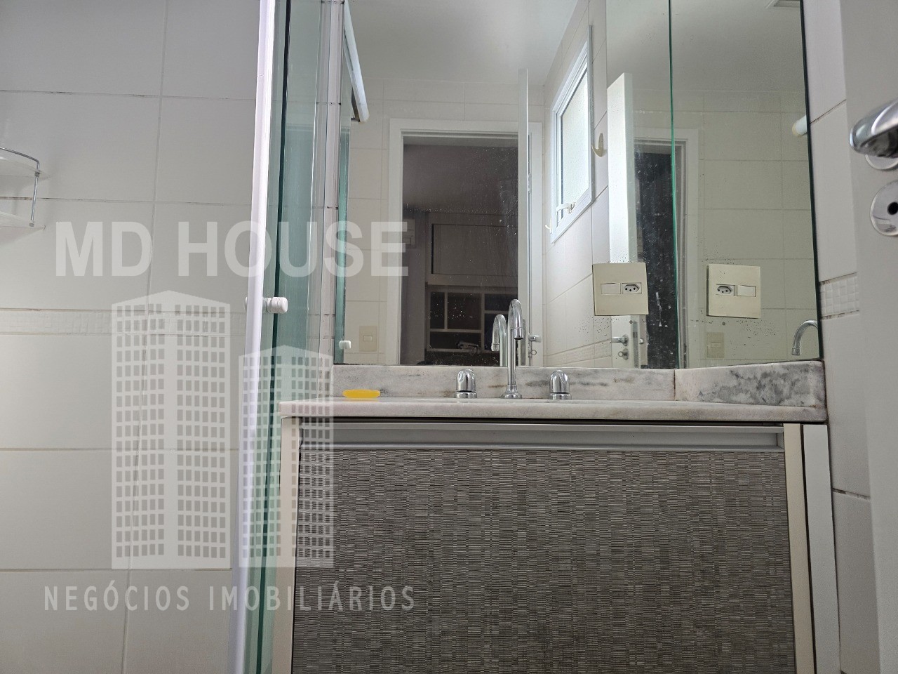 Apartamento para alugar com 1 quarto, 60m² - Foto 16