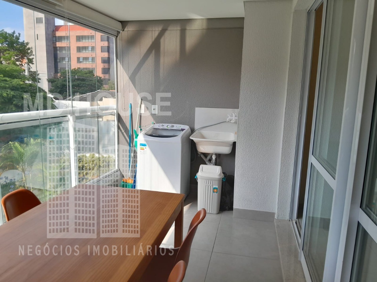 Apartamento para alugar com 1 quarto, 42m² - Foto 13