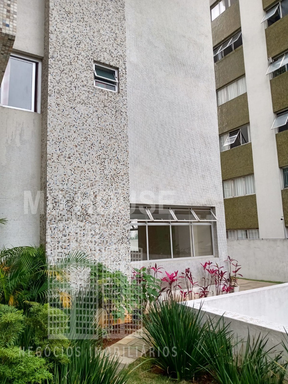 Apartamento para alugar com 1 quarto, 38m² - Foto 17