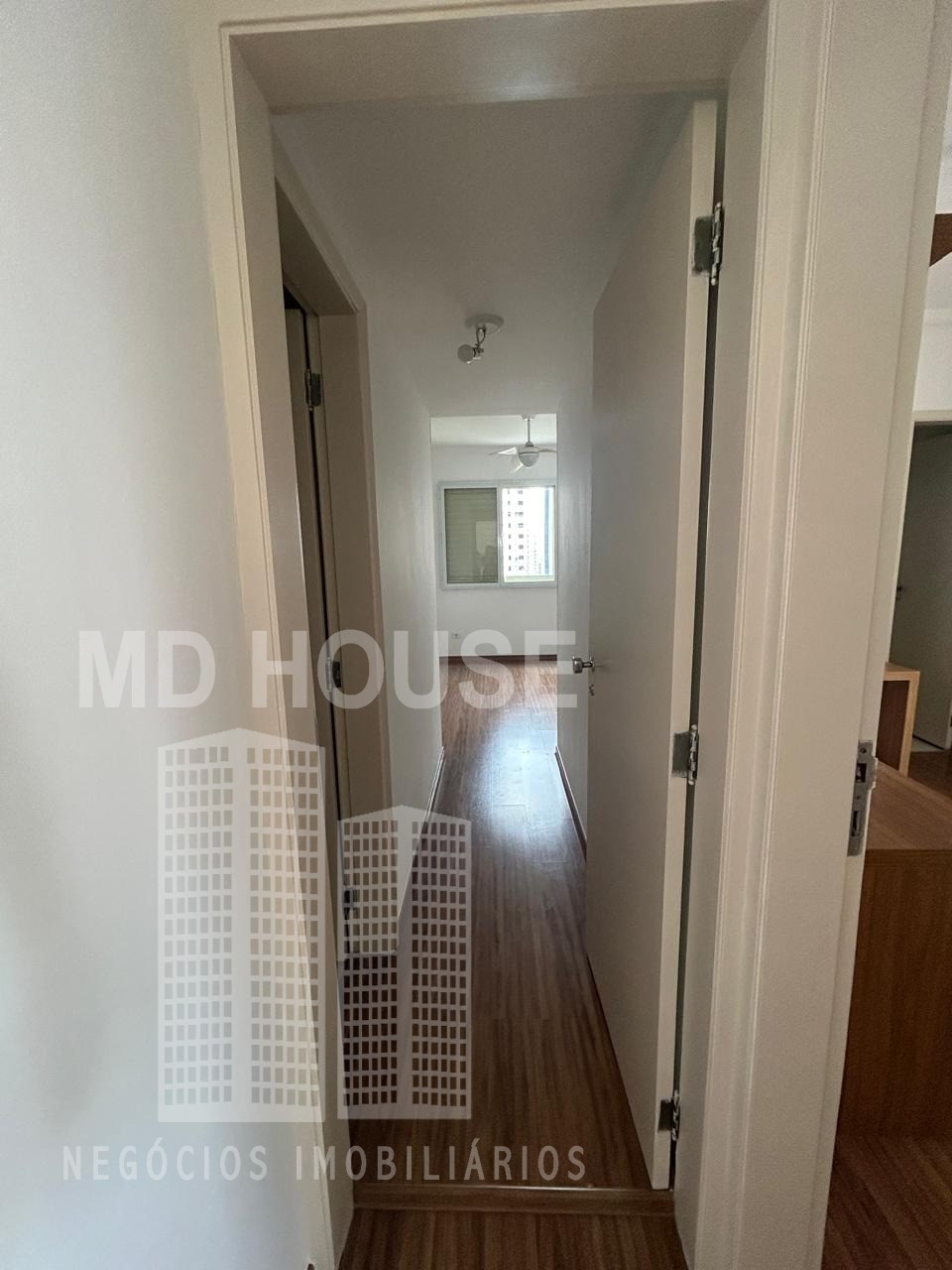 Apartamento para alugar com 2 quartos, 67m² - Foto 7