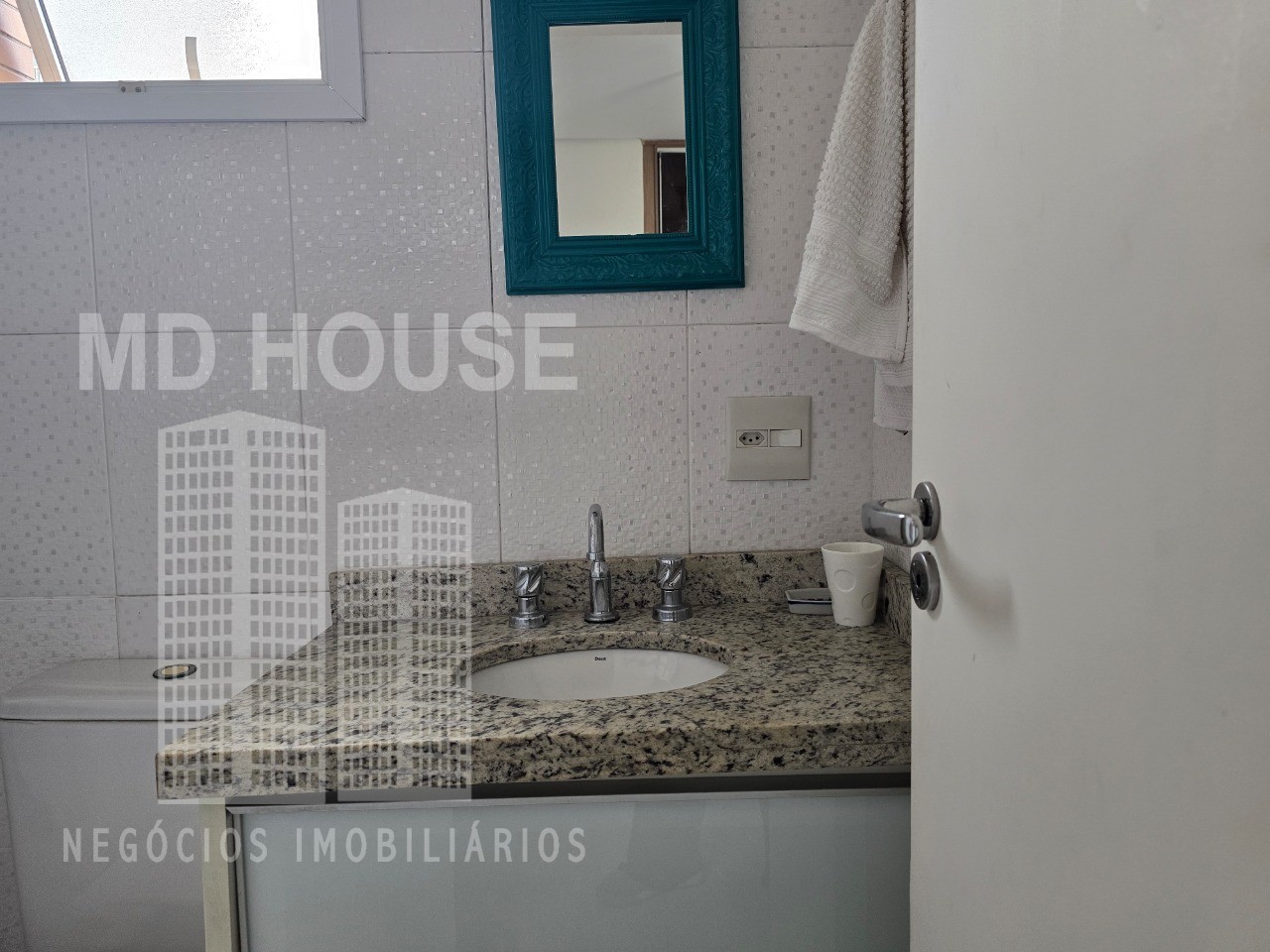 Apartamento para alugar com 2 quartos, 65m² - Foto 10