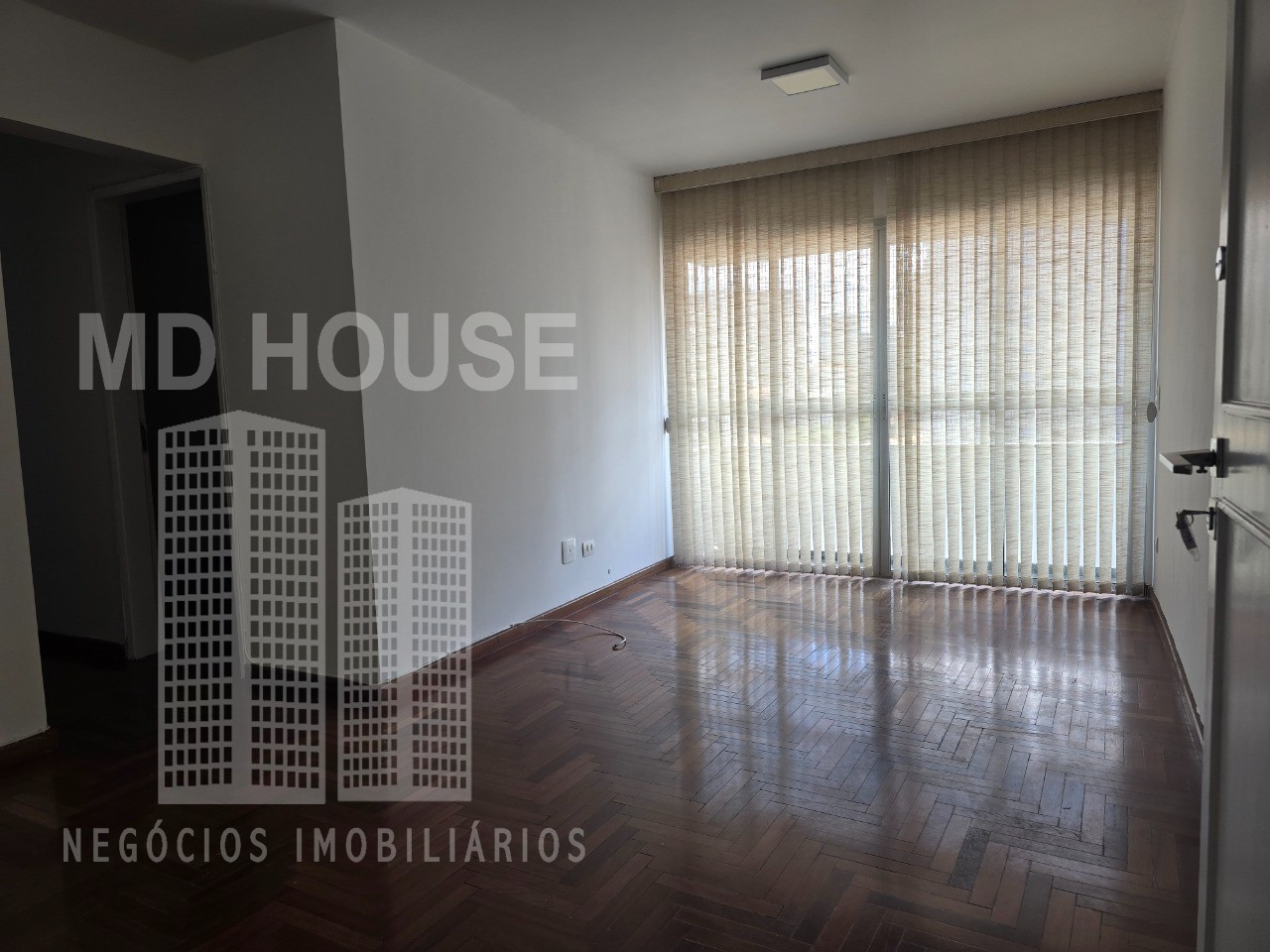 Apartamento para alugar com 2 quartos, 60m² - Foto 1